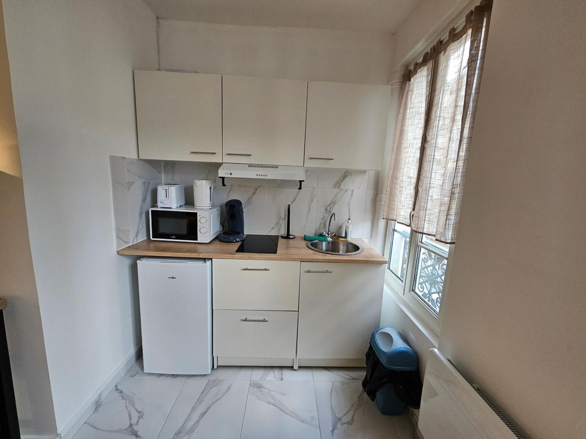 Appartement A Paris Clichy Exterior photo
